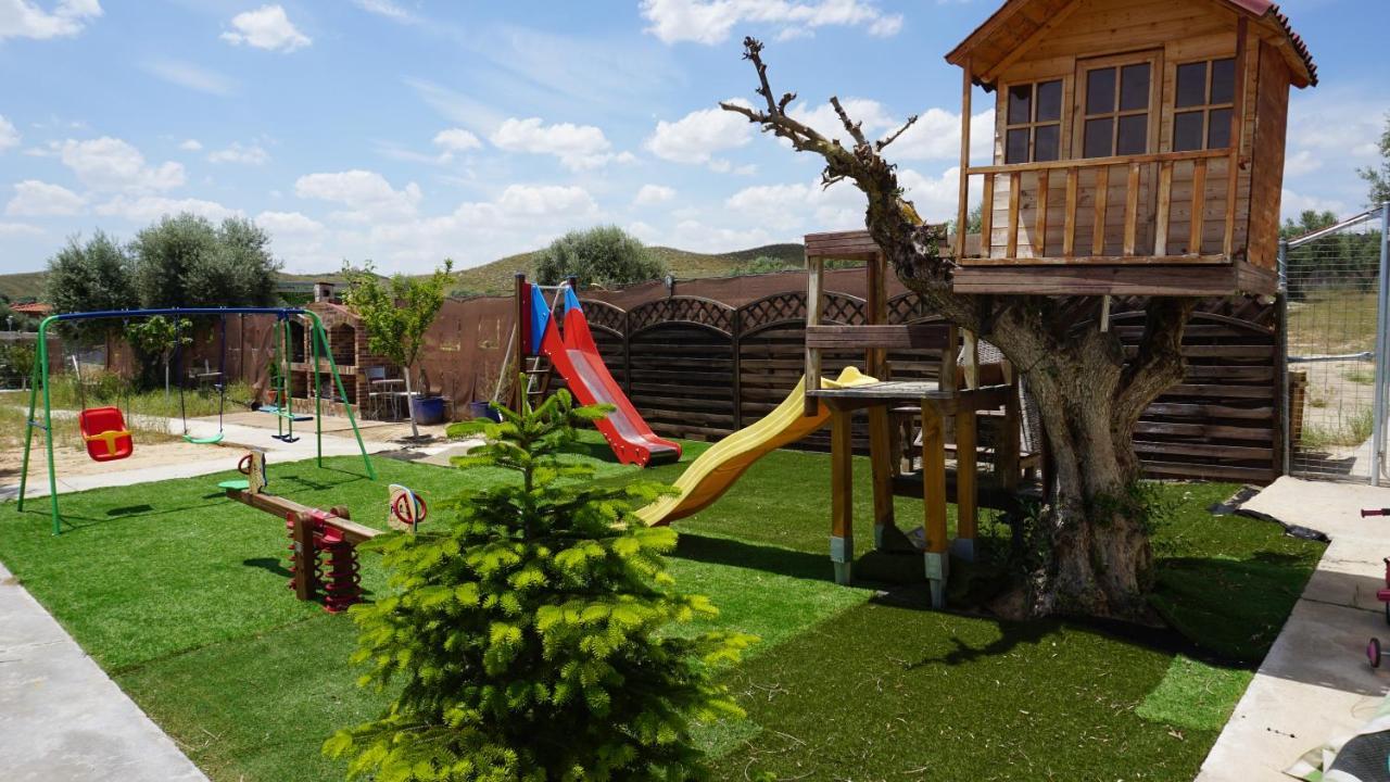 Cuchi Farm Villa Chinchon Exterior photo